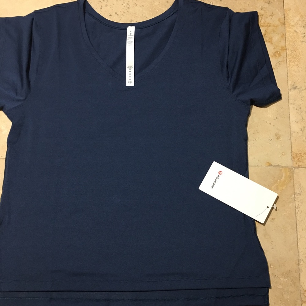 Lululemon Jericho V Tee